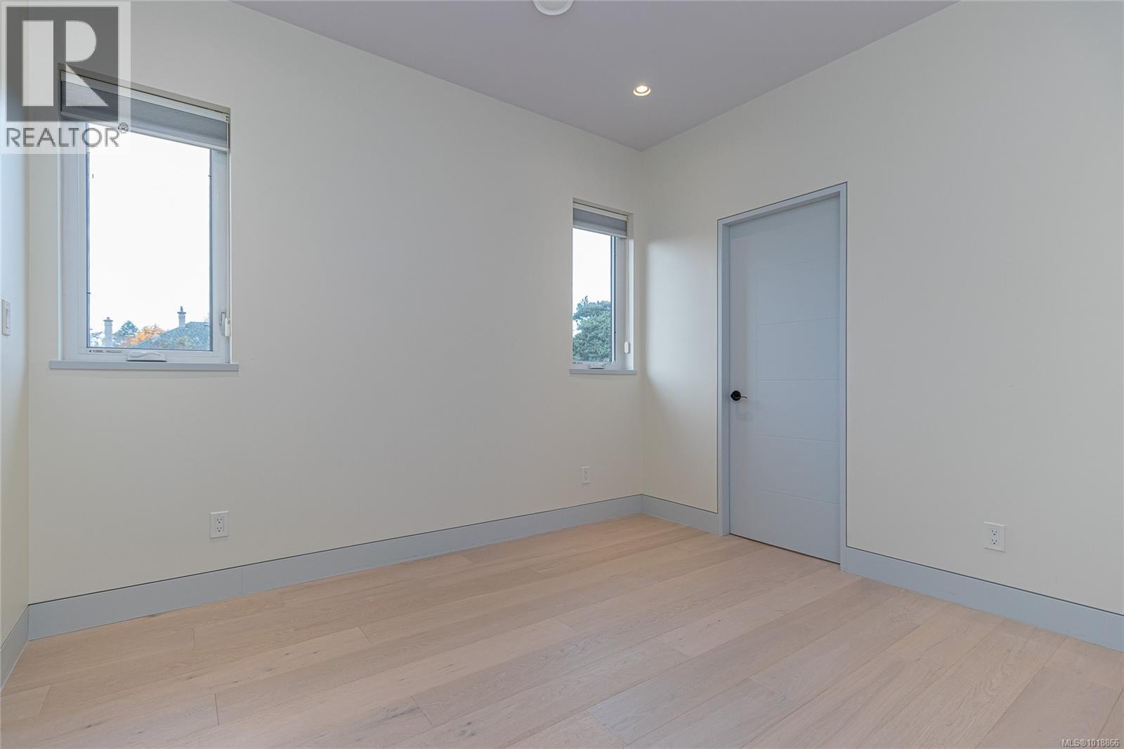 2328 Dunlevy St, Oak Bay, British Columbia