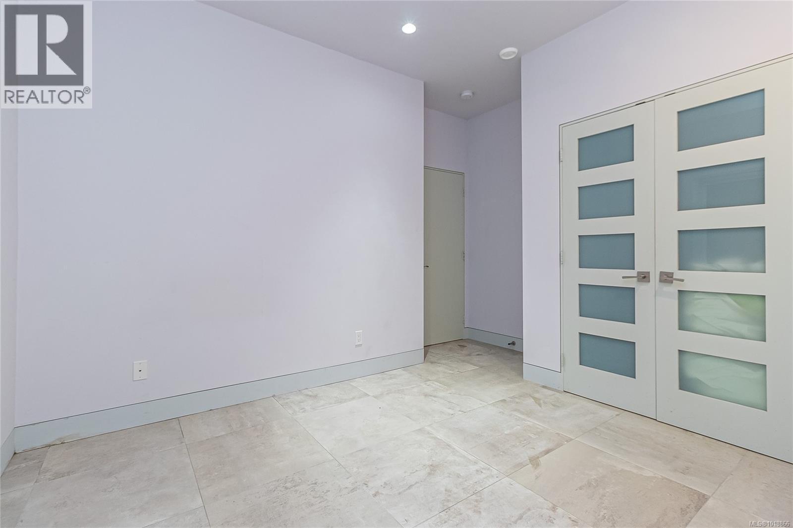 2328 Dunlevy St, Oak Bay, British Columbia