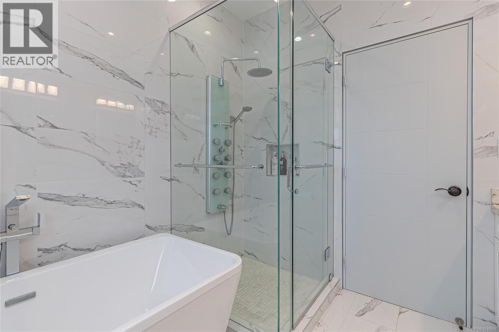 2328 Dunlevy St, Oak Bay, British Columbia