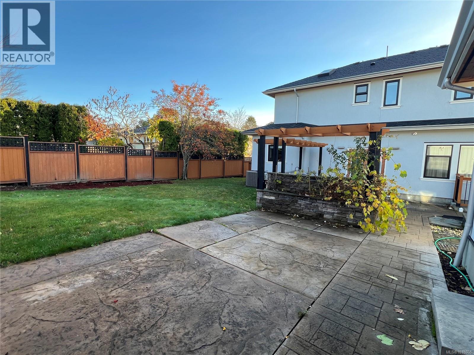 2328 Dunlevy St, Oak Bay, British Columbia