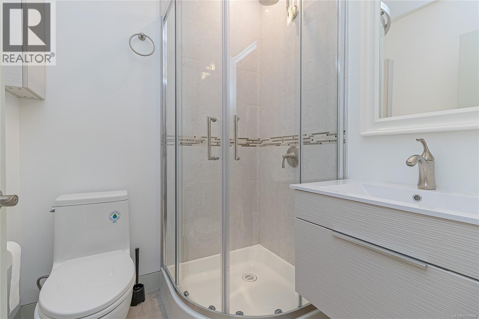 2328 Dunlevy St, Oak Bay, British Columbia