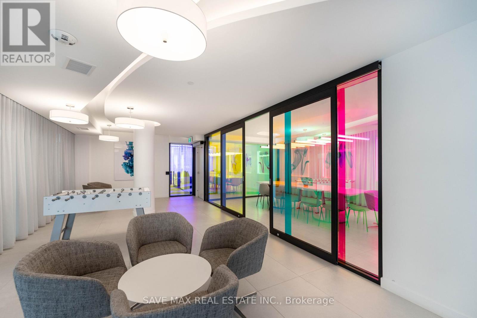 B317 - 3200 Dakota Common, Burlington (alton), Ontario