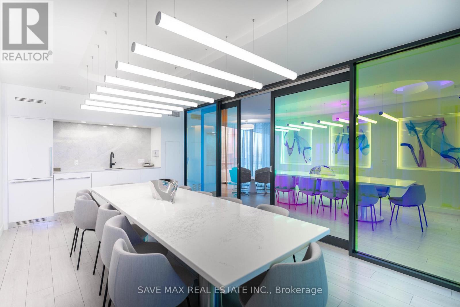 B317 - 3200 Dakota Common, Burlington (alton), Ontario