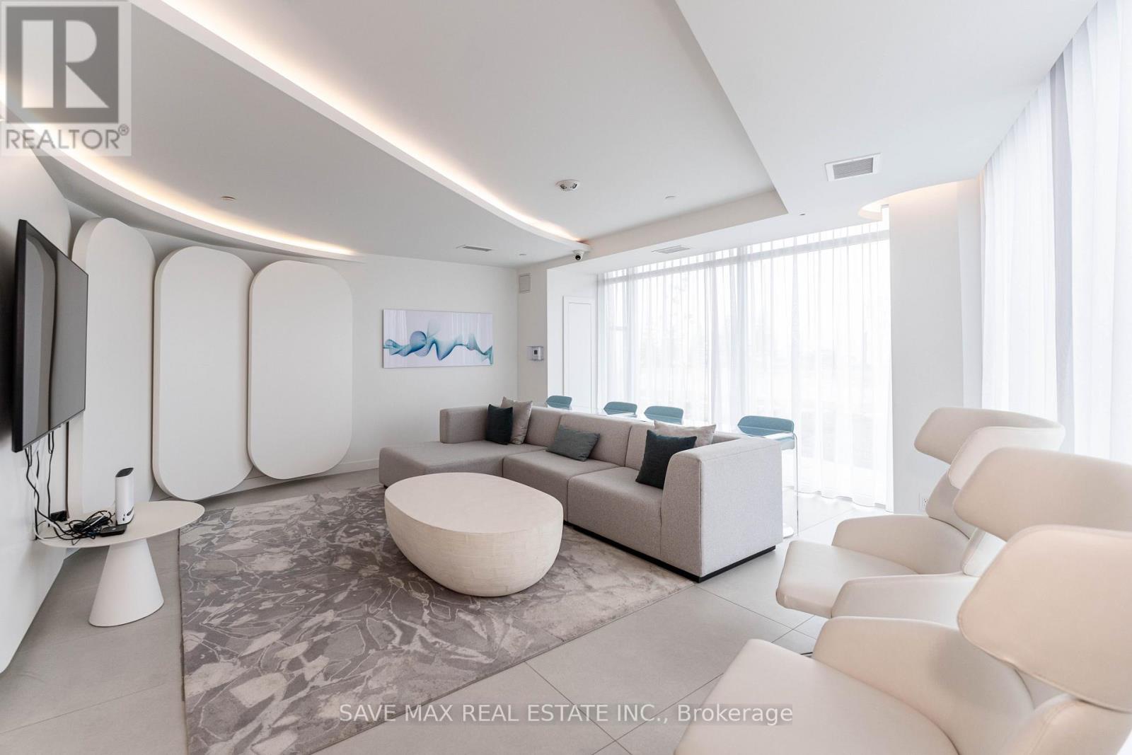 B317 - 3200 Dakota Common, Burlington (alton), Ontario