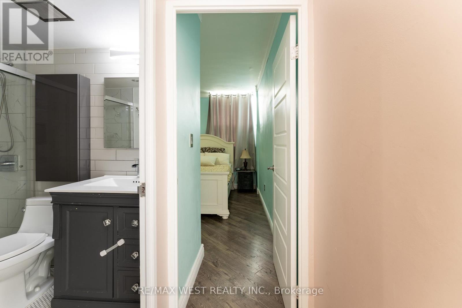 Ph5 - 5 Massey Square, Toronto (crescent Town), Ontario