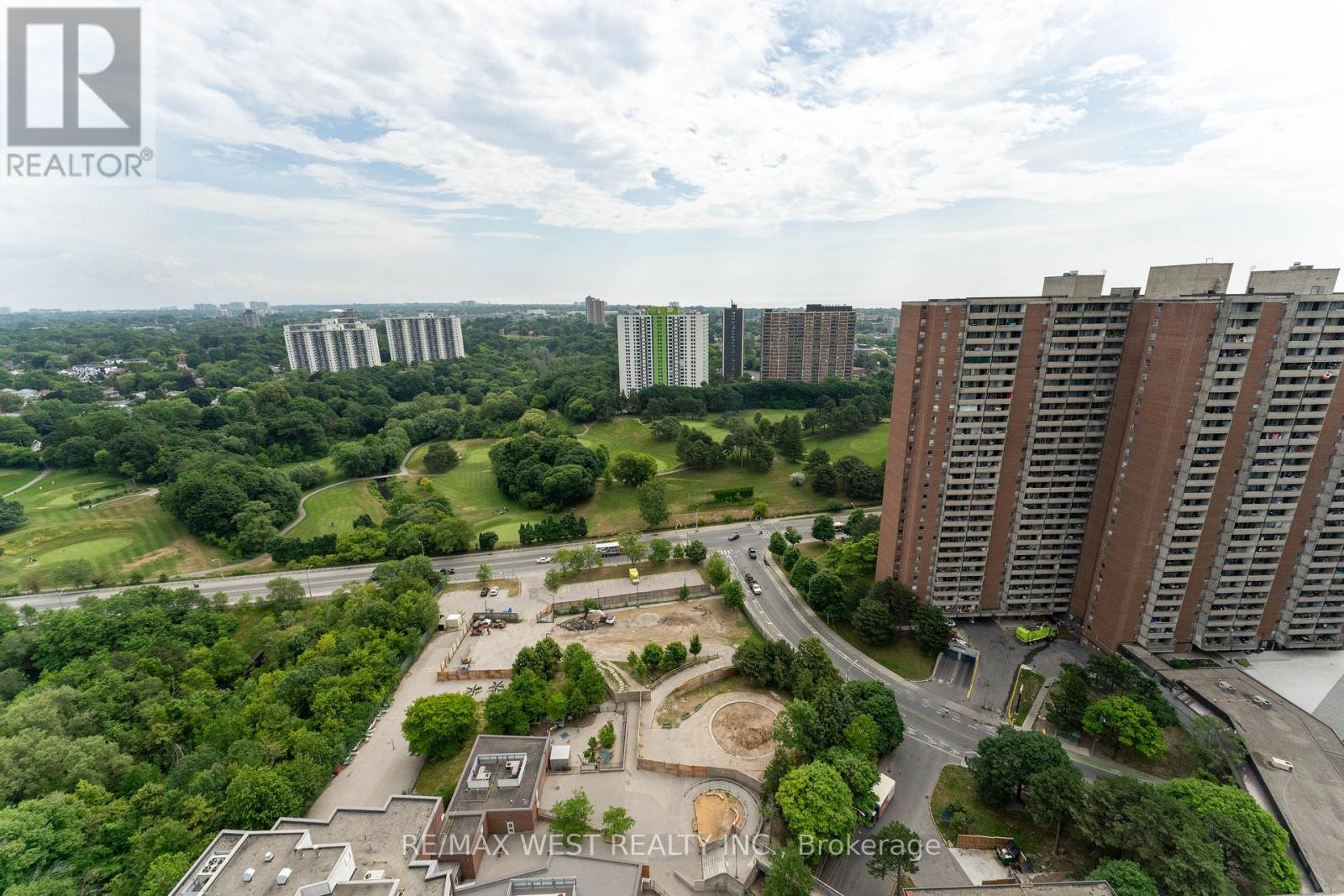 Ph5 - 5 Massey Square, Toronto (crescent Town), Ontario