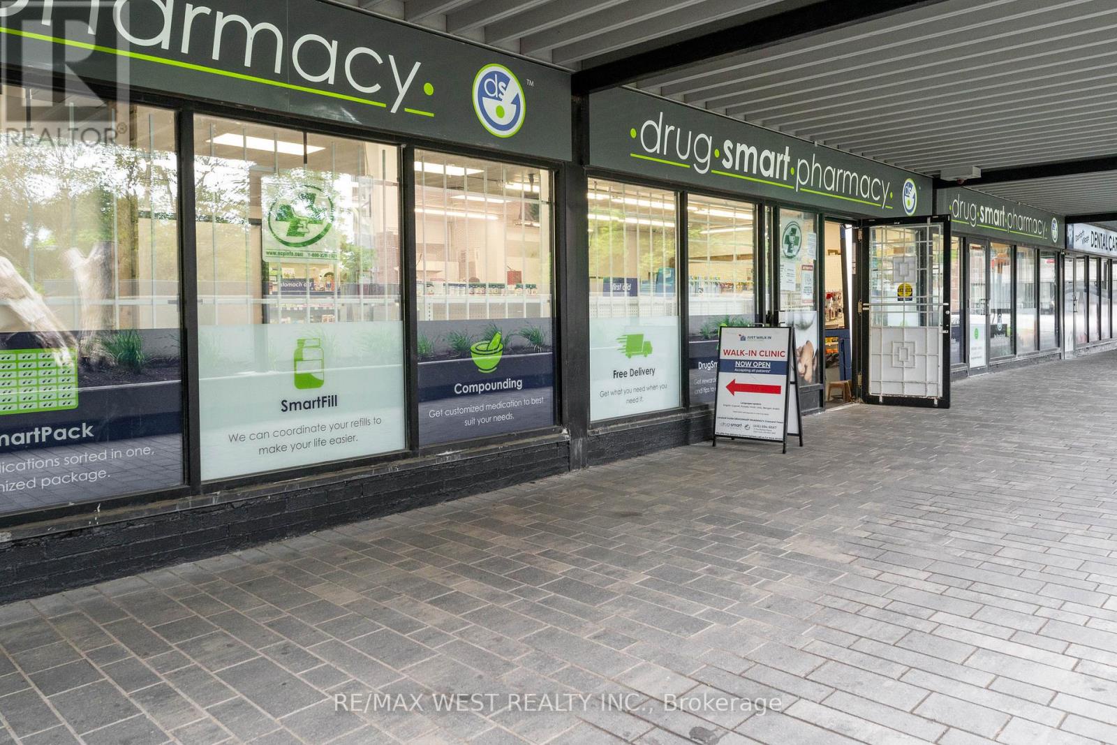 Ph5 - 5 Massey Square, Toronto (crescent Town), Ontario