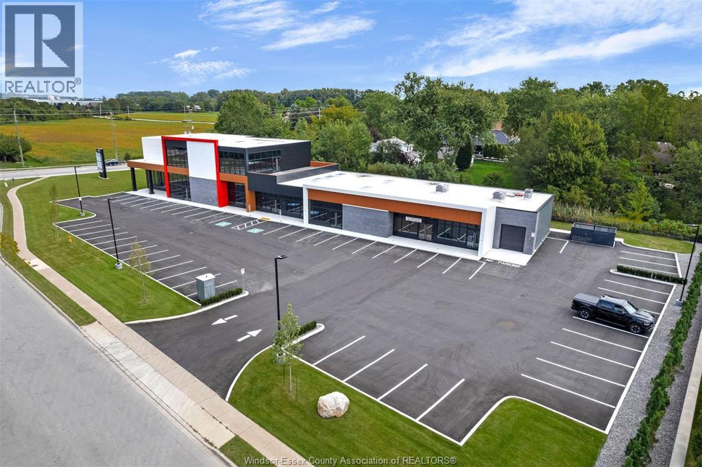 475 Seacliff Drive, Kingsville, Ontario