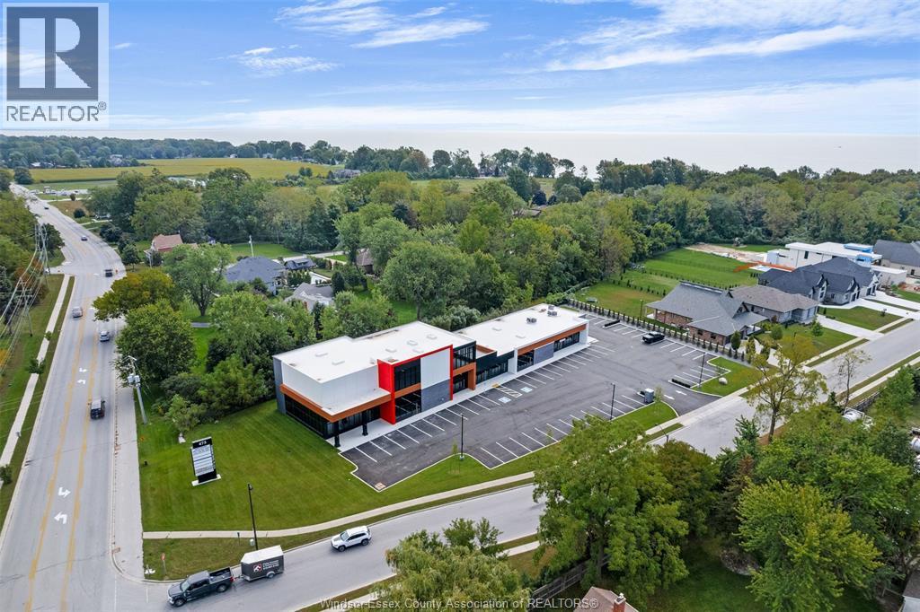 475 Seacliff Drive, Kingsville, Ontario