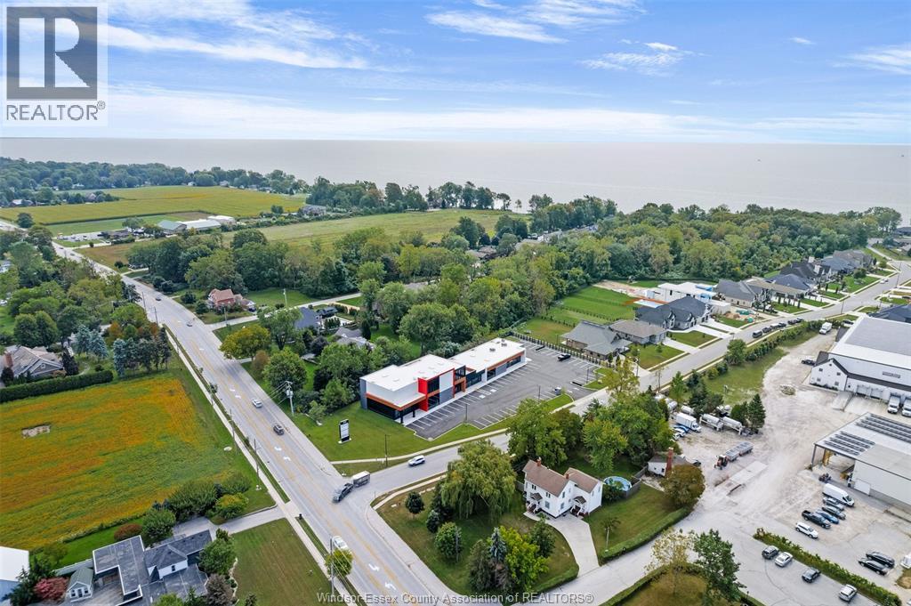 475 Seacliff Drive, Kingsville, Ontario