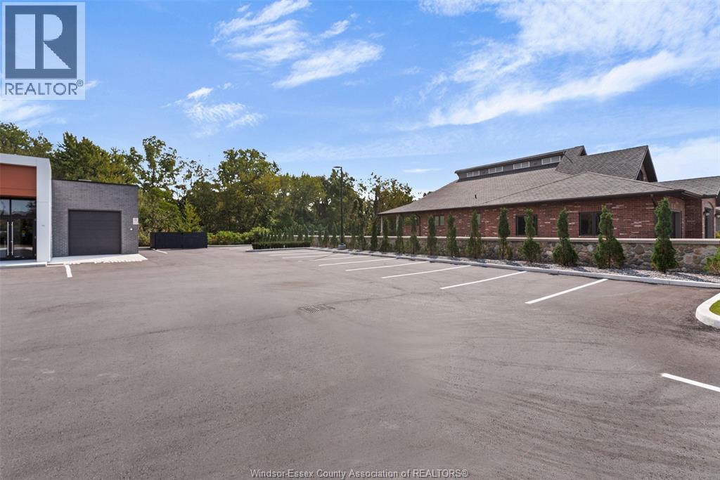 475 Seacliff Drive, Kingsville, Ontario