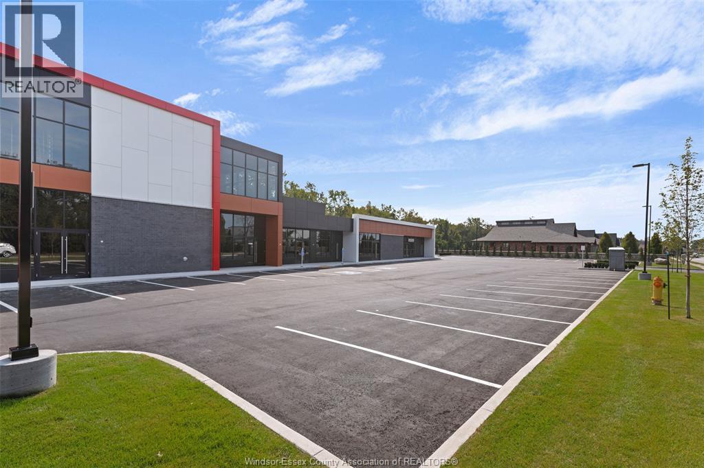 475 Seacliff Drive, Kingsville, Ontario