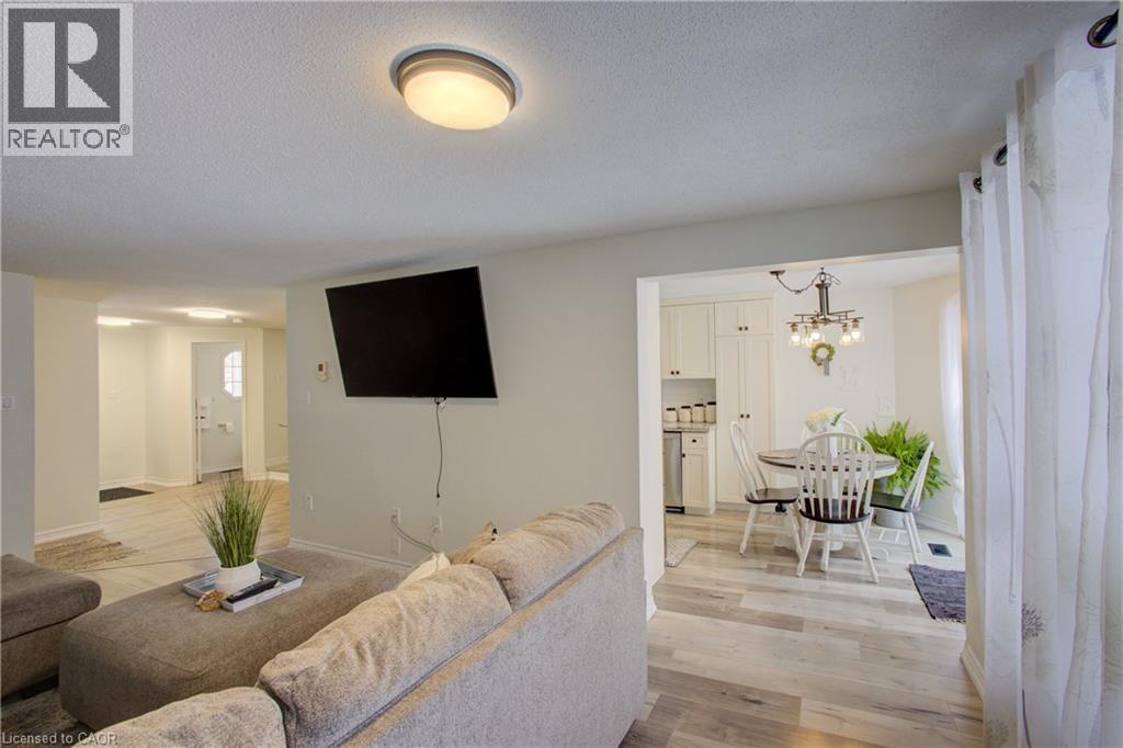 164 Tait Crescent, Fergus, Ontario