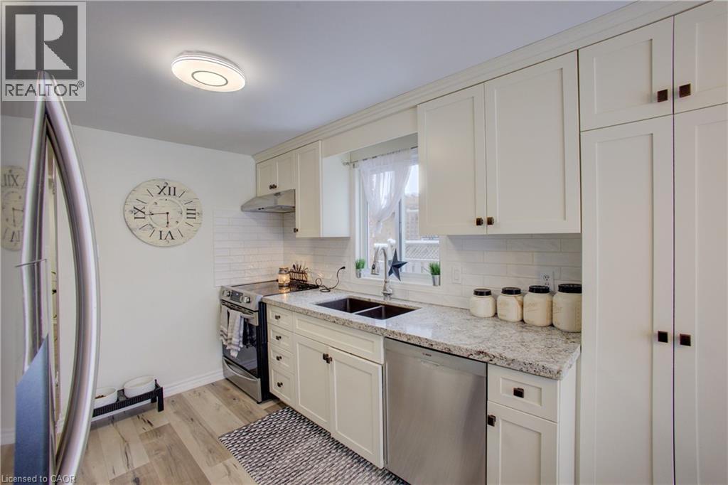 164 Tait Crescent, Fergus, Ontario