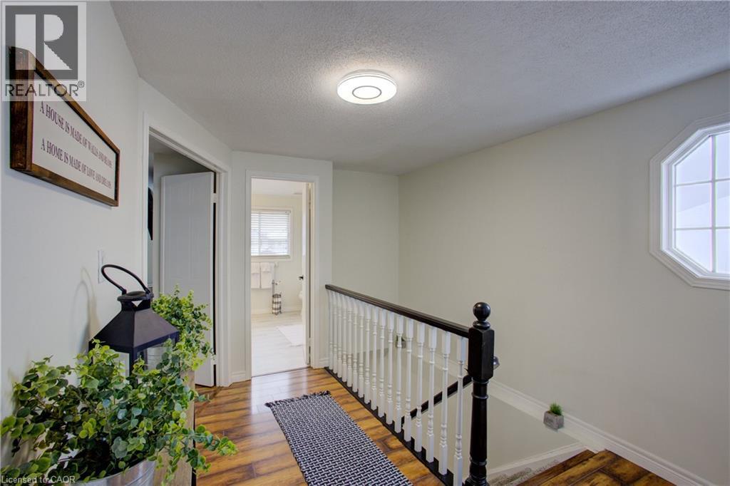 164 Tait Crescent, Fergus, Ontario