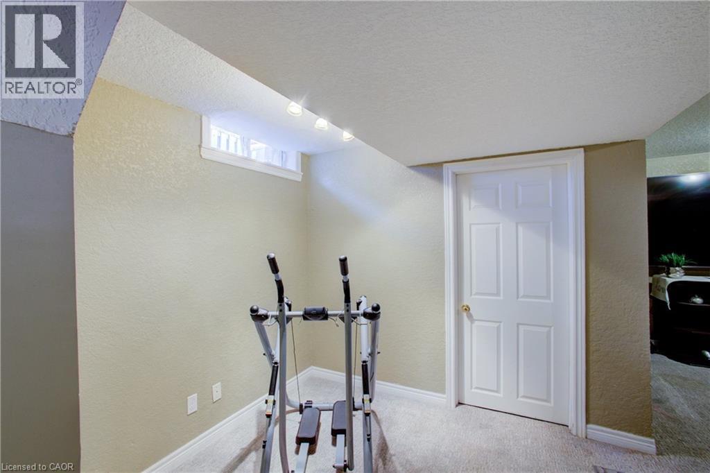 164 Tait Crescent, Fergus, Ontario