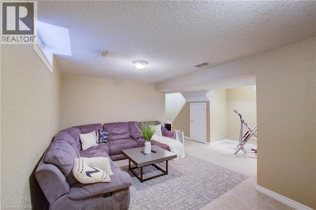 164 Tait Crescent, Fergus, Ontario