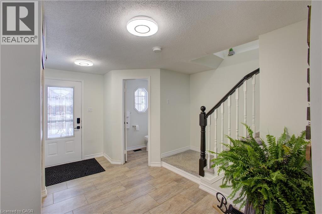 164 Tait Crescent, Fergus, Ontario