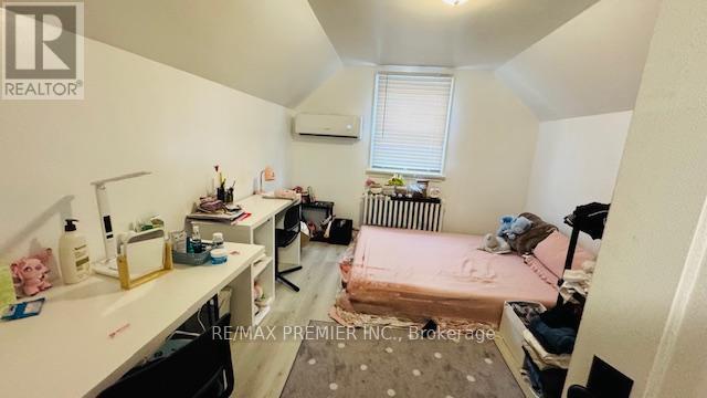 349 Kipling Avenue, Toronto (new Toronto), Ontario