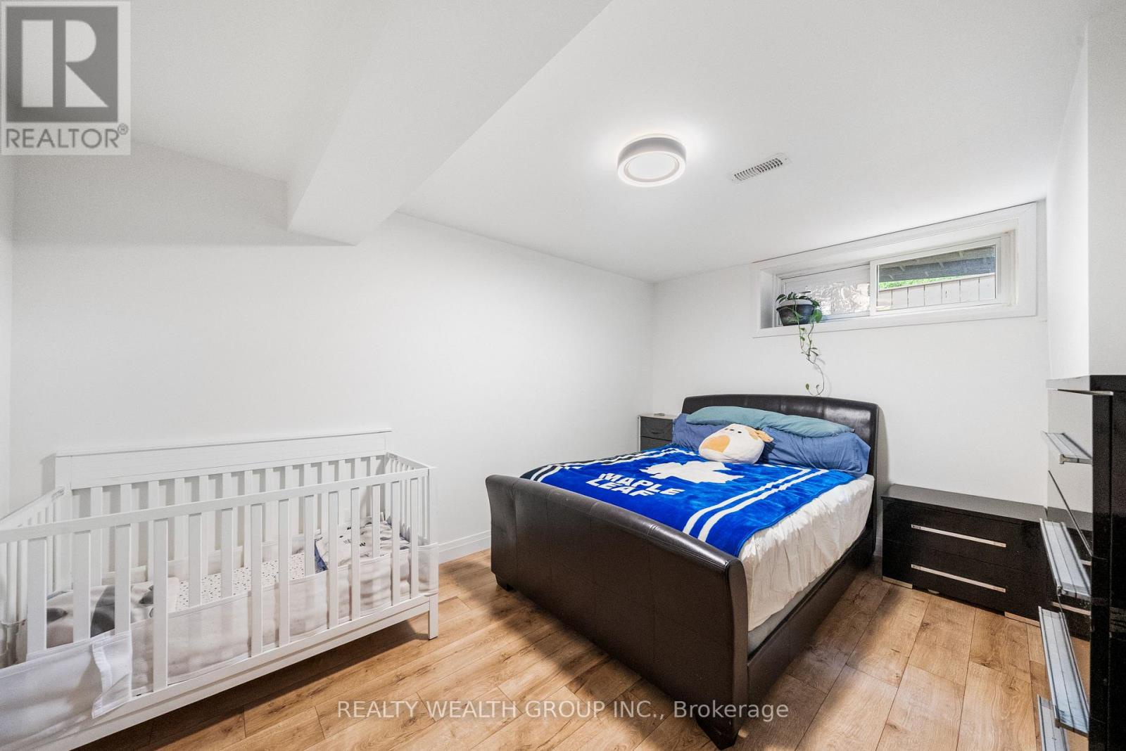 39 Treadgold Crescent, Toronto (parkwoods-donalda), Ontario