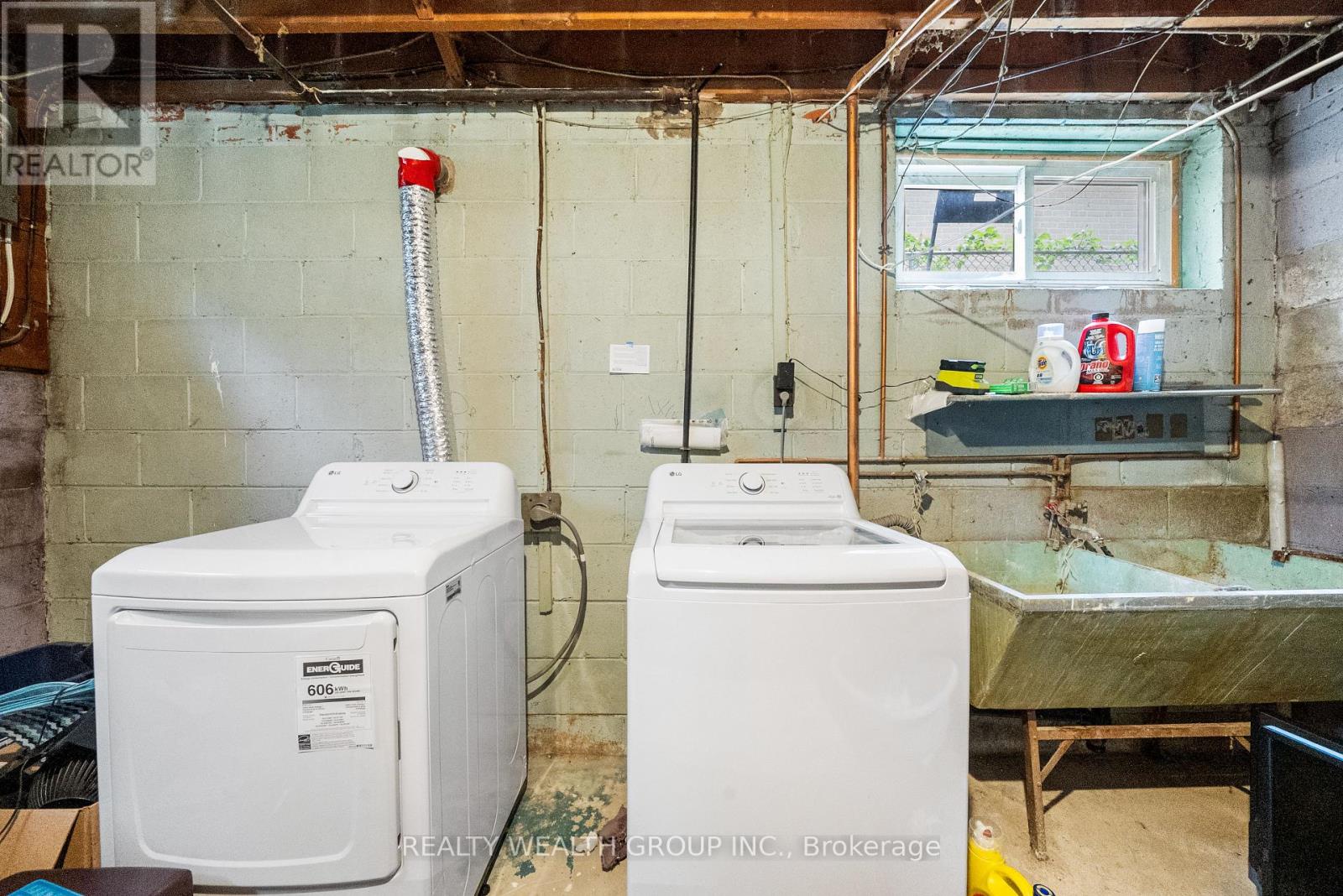 39 Treadgold Crescent, Toronto (parkwoods-donalda), Ontario