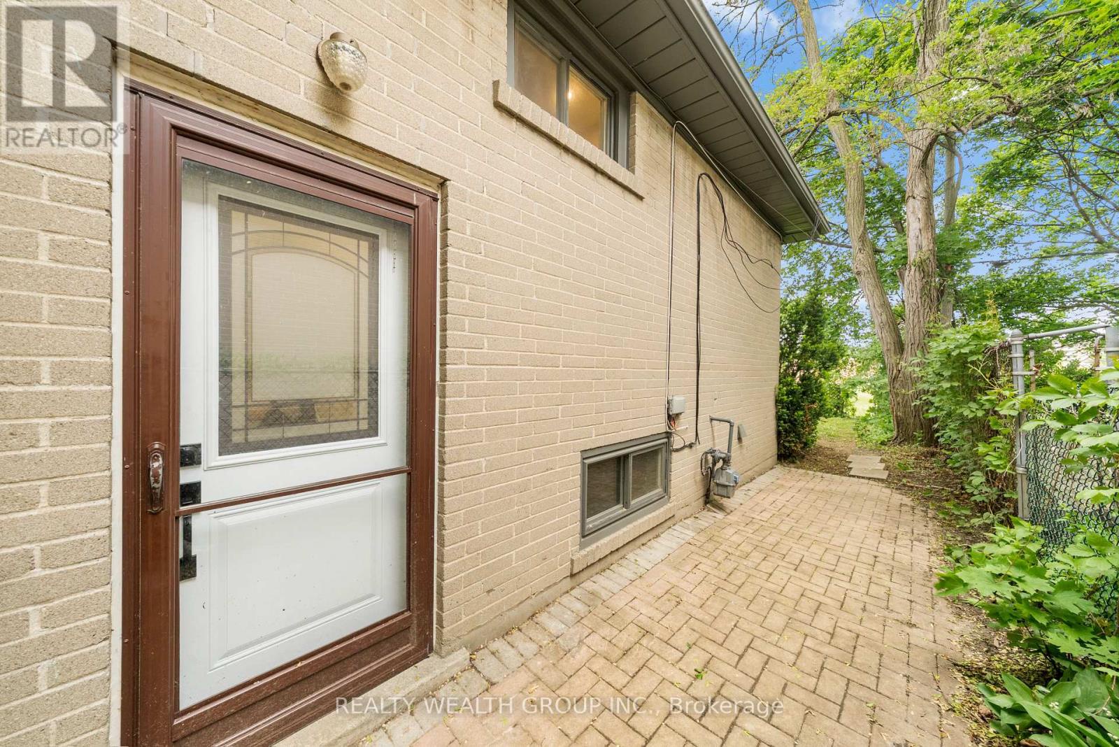 39 Treadgold Crescent, Toronto (parkwoods-donalda), Ontario