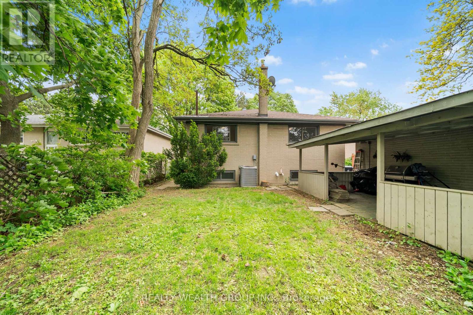 39 Treadgold Crescent, Toronto (parkwoods-donalda), Ontario