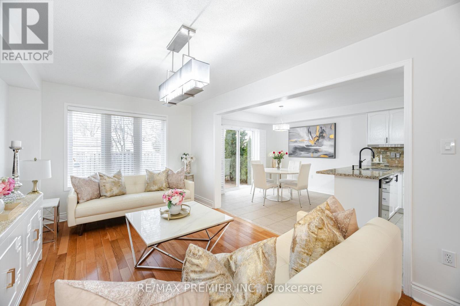 117 Professor Day Drive, Bradford West Gwillimbury (bradford), Ontario