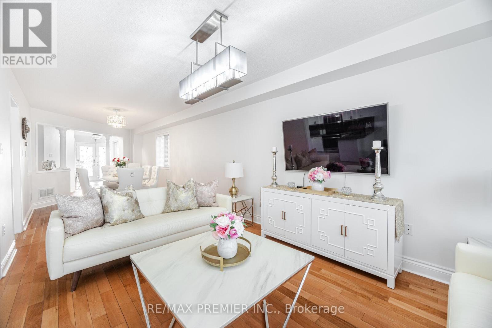 117 Professor Day Drive, Bradford West Gwillimbury (bradford), Ontario