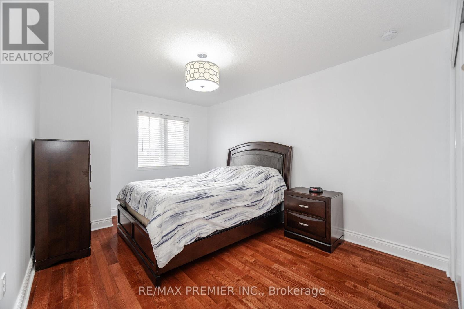 117 Professor Day Drive, Bradford West Gwillimbury (bradford), Ontario