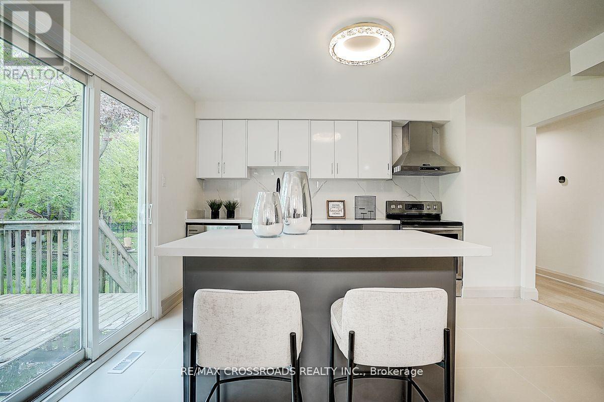 160 Letitia Street, Barrie (letitia Heights), Ontario