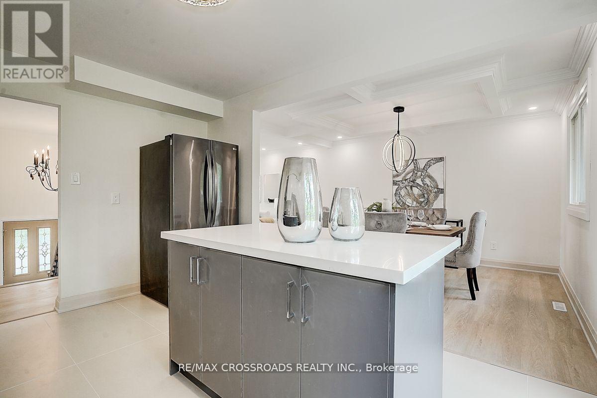 160 Letitia Street, Barrie (letitia Heights), Ontario