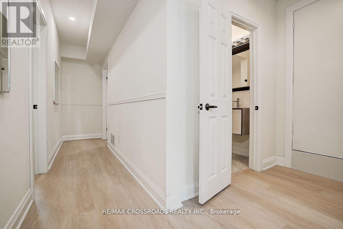 160 Letitia Street, Barrie (letitia Heights), Ontario