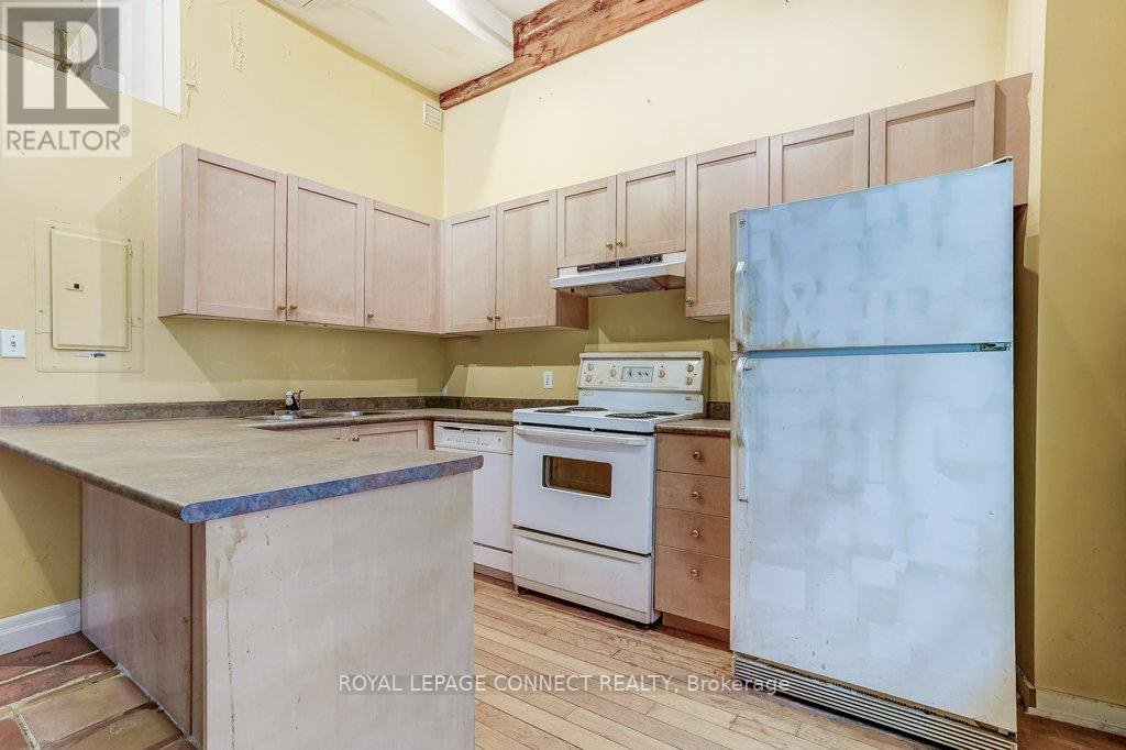 1 - 121 Prescott Avenue, Toronto (weston-pellam Park), Ontario