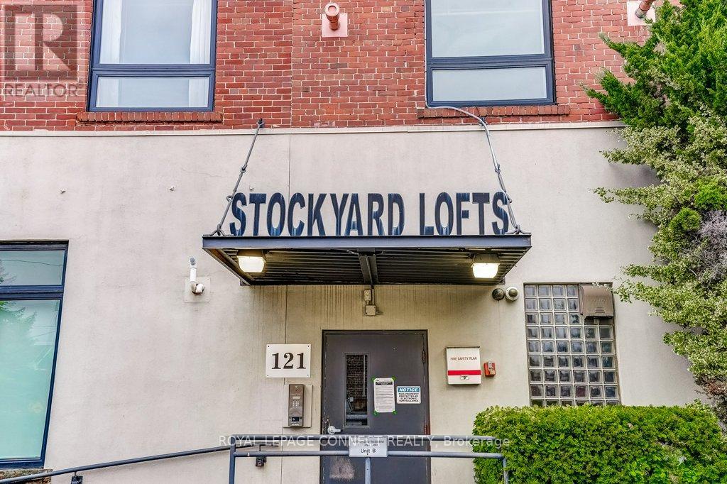 1 - 121 Prescott Avenue, Toronto (weston-pellam Park), Ontario