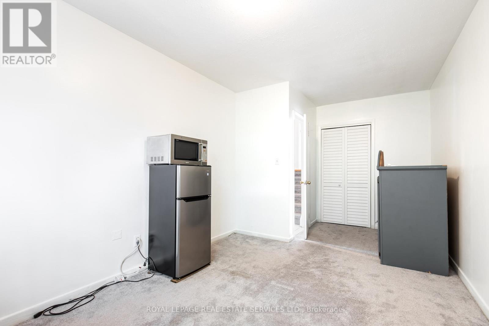 75 Upwood Avenue, Toronto (rustic), Ontario