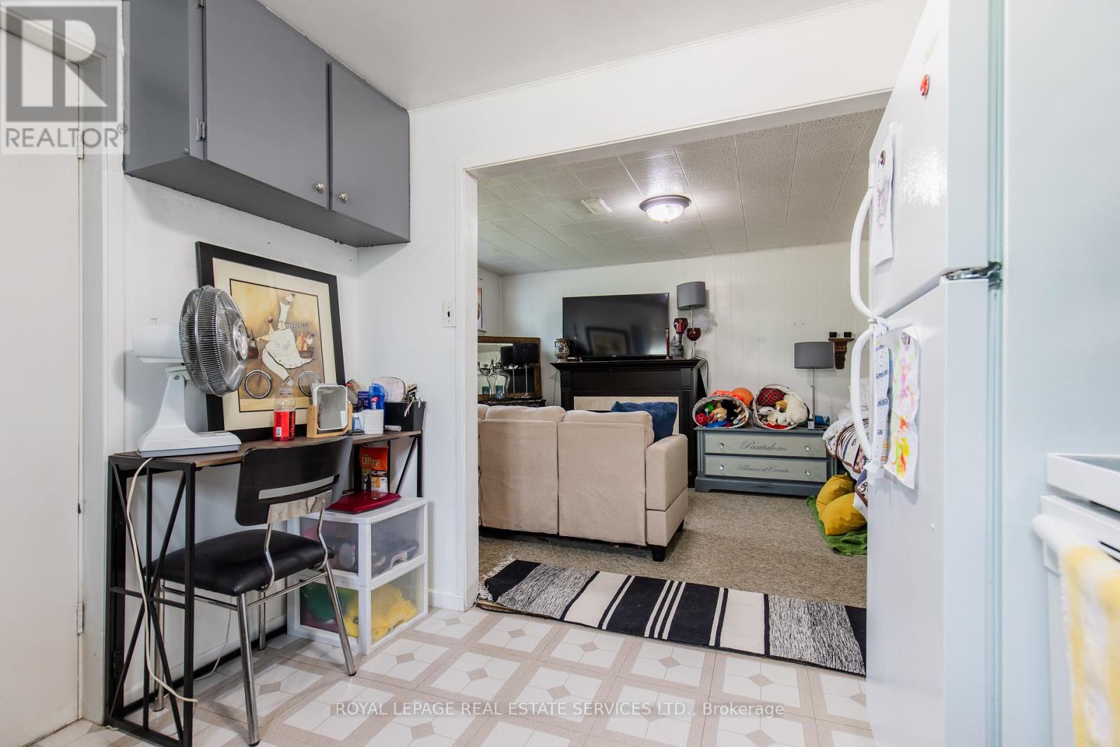 75 Upwood Avenue, Toronto (rustic), Ontario