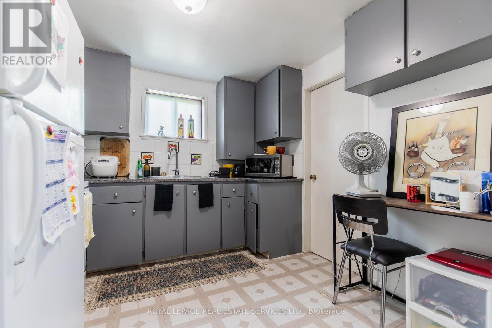 75 Upwood Avenue, Toronto (rustic), Ontario