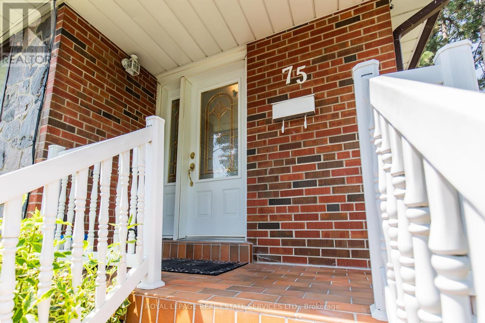 75 Upwood Avenue, Toronto (rustic), Ontario