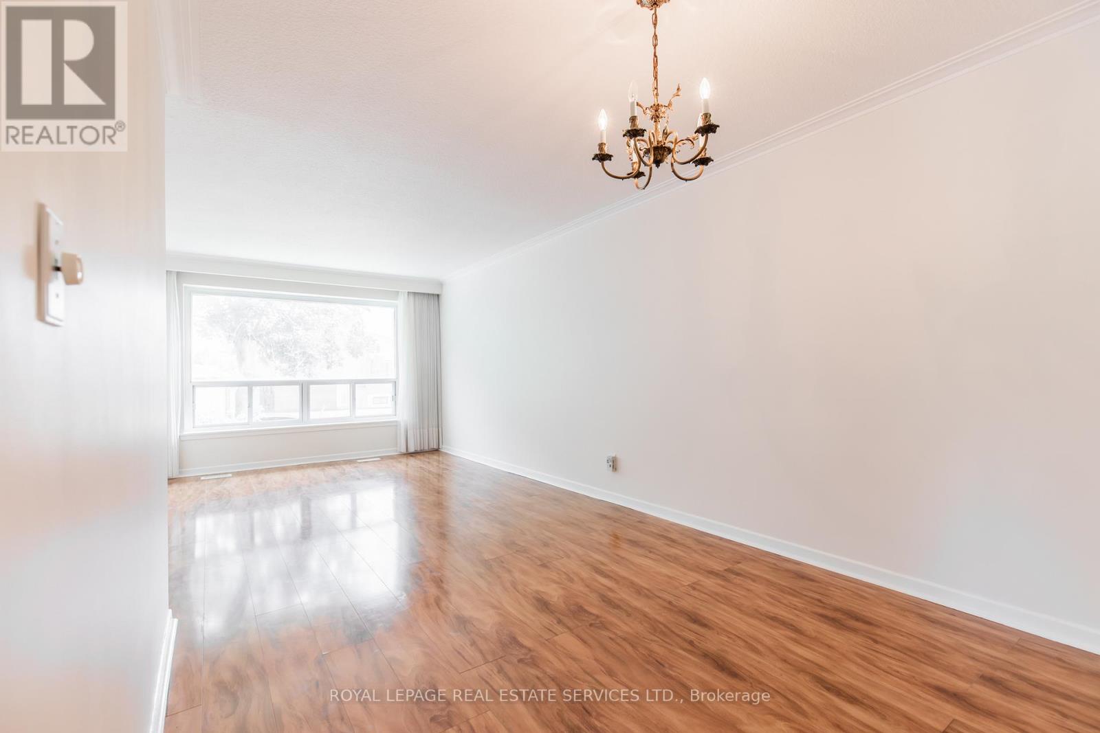 75 Upwood Avenue, Toronto (rustic), Ontario