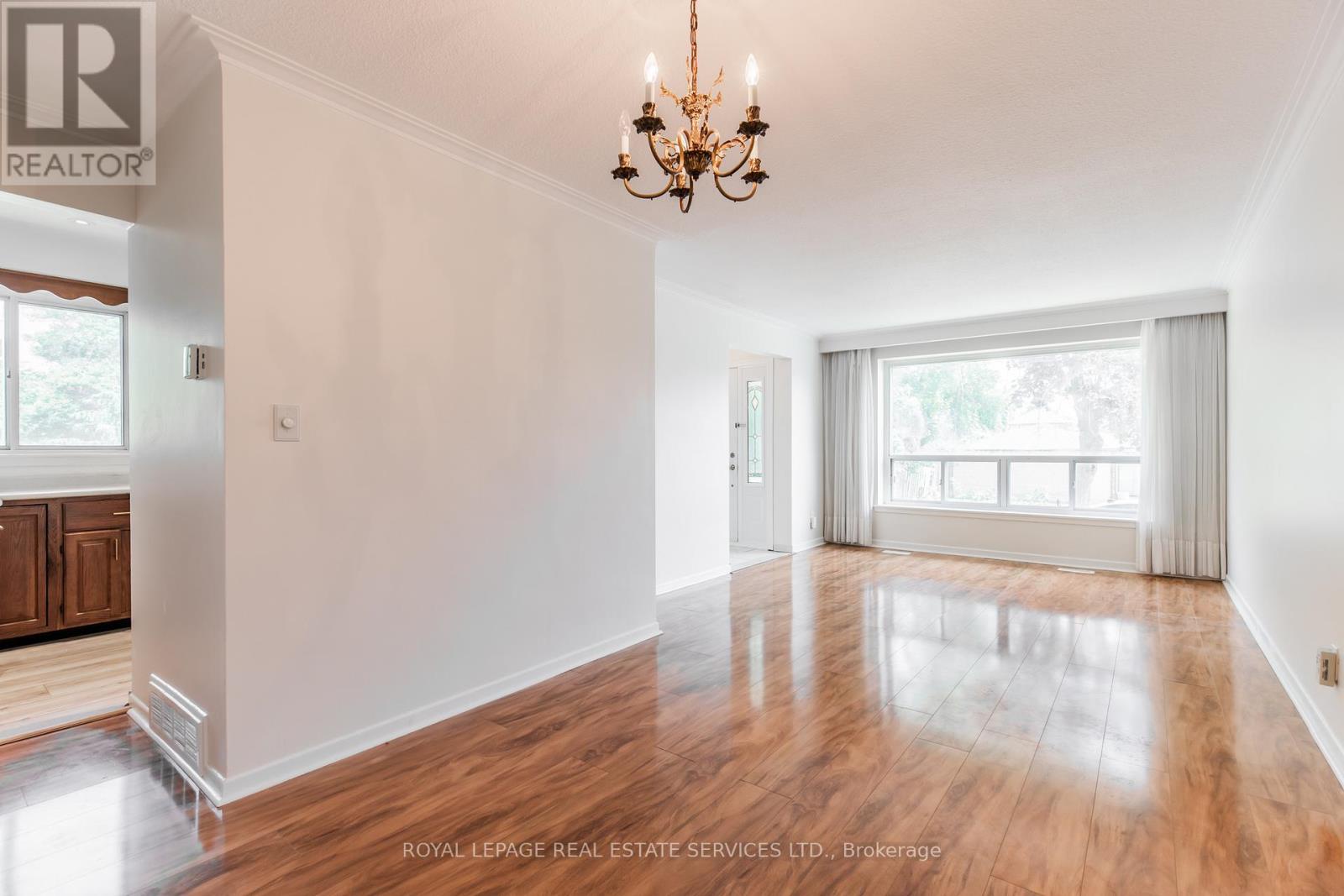 75 Upwood Avenue, Toronto (rustic), Ontario