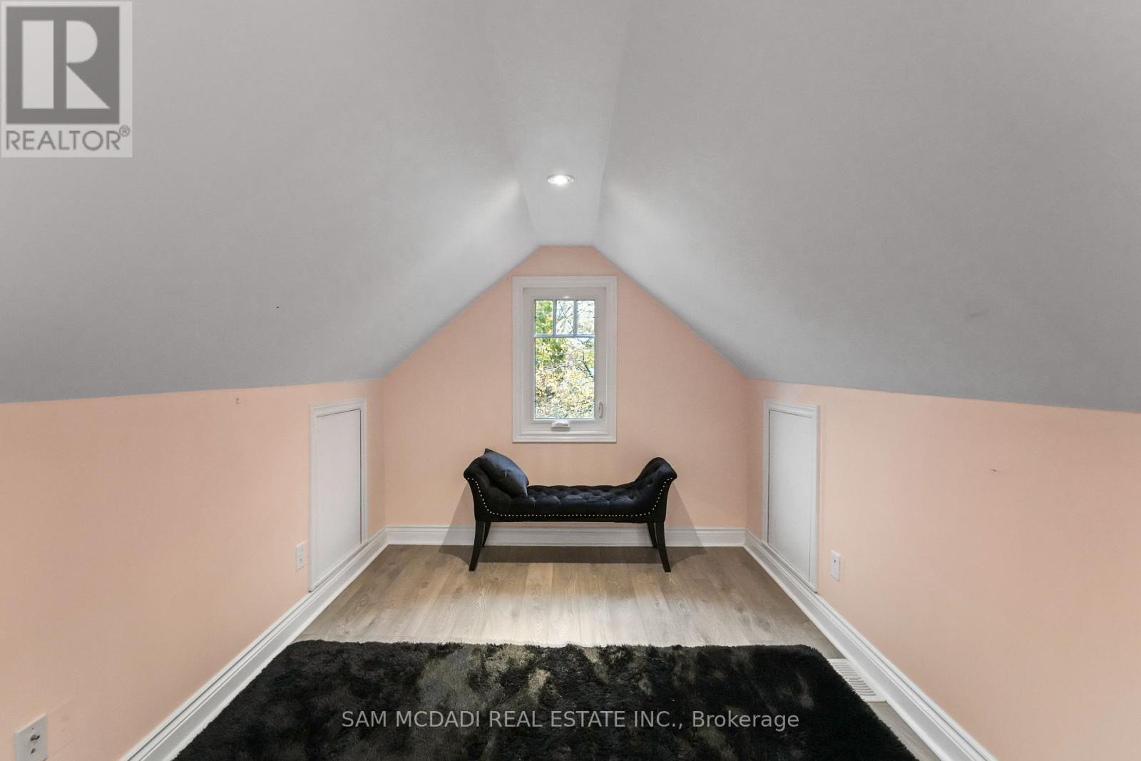 64 Wanita Road, Mississauga (port Credit), Ontario