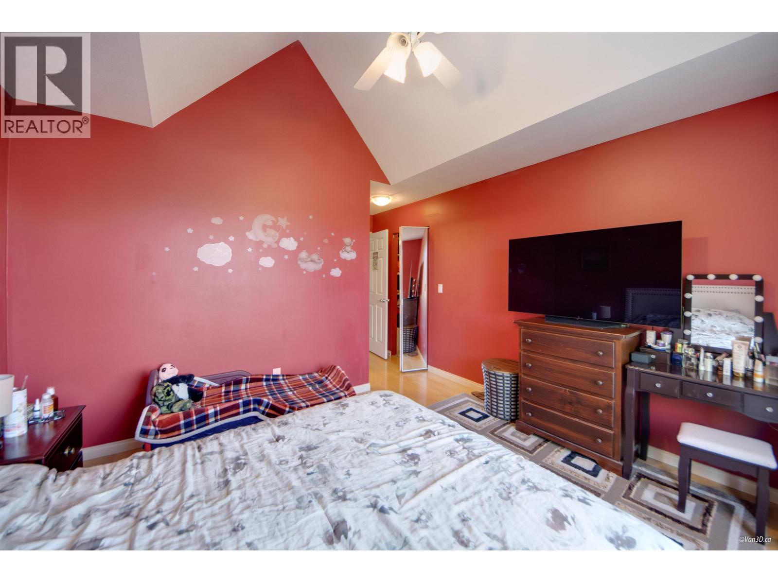 55 7488 Mulberry Place, Burnaby, British Columbia