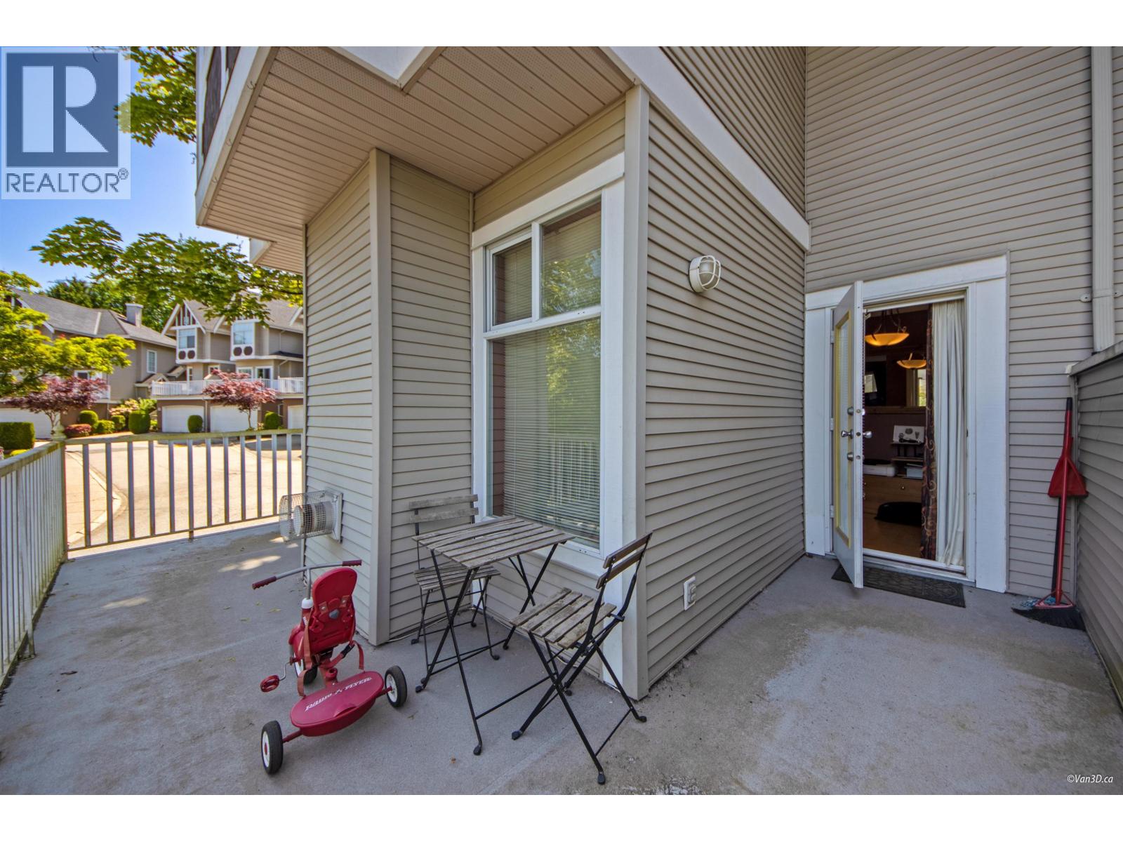 55 7488 Mulberry Place, Burnaby, British Columbia