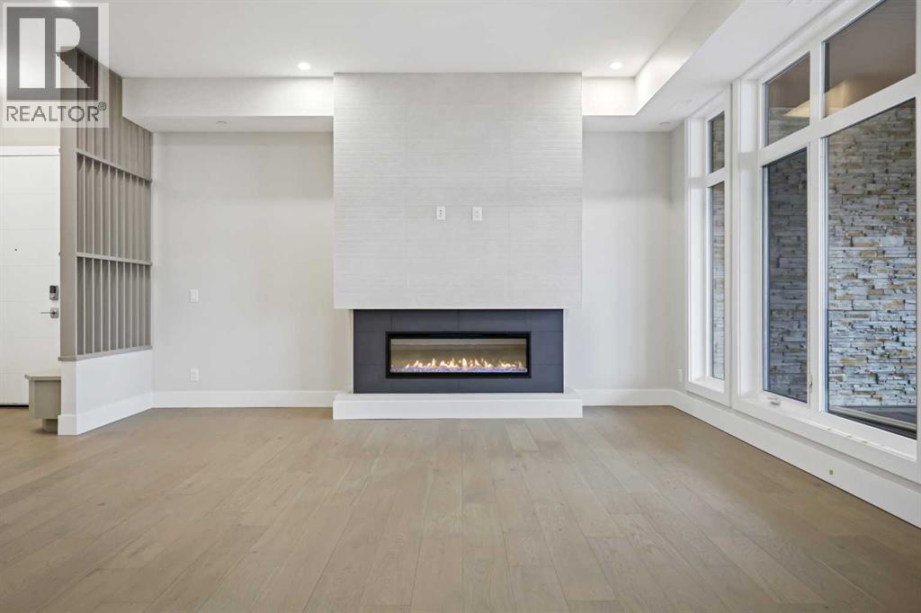 302, 130 Marina Cove Se, Calgary, Alberta