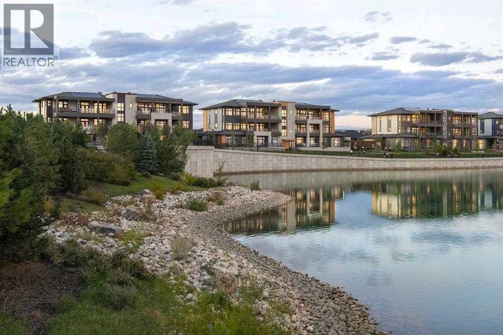 302, 130 Marina Cove Se, Calgary, Alberta