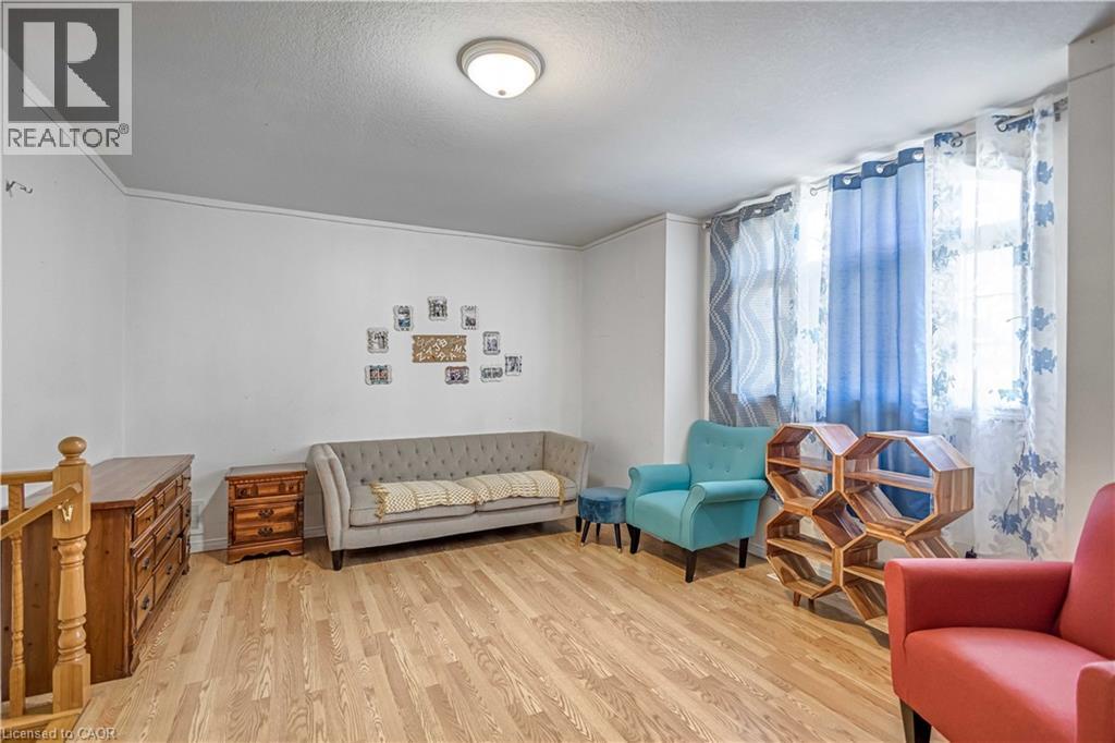 16 Jessica Street, Hamilton, Ontario