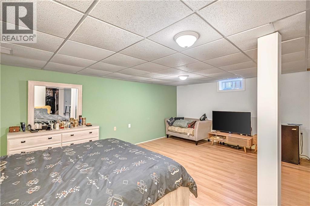 16 Jessica Street, Hamilton, Ontario