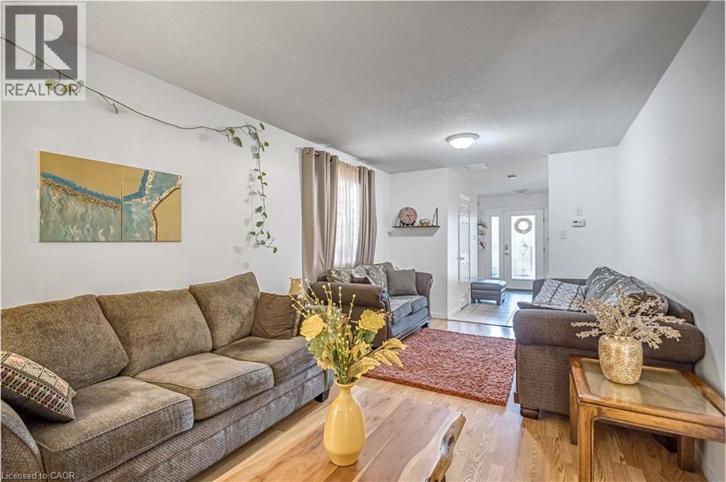 16 Jessica Street, Hamilton, Ontario