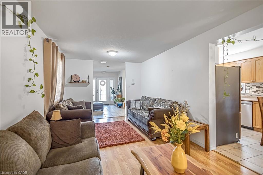 16 Jessica Street, Hamilton, Ontario